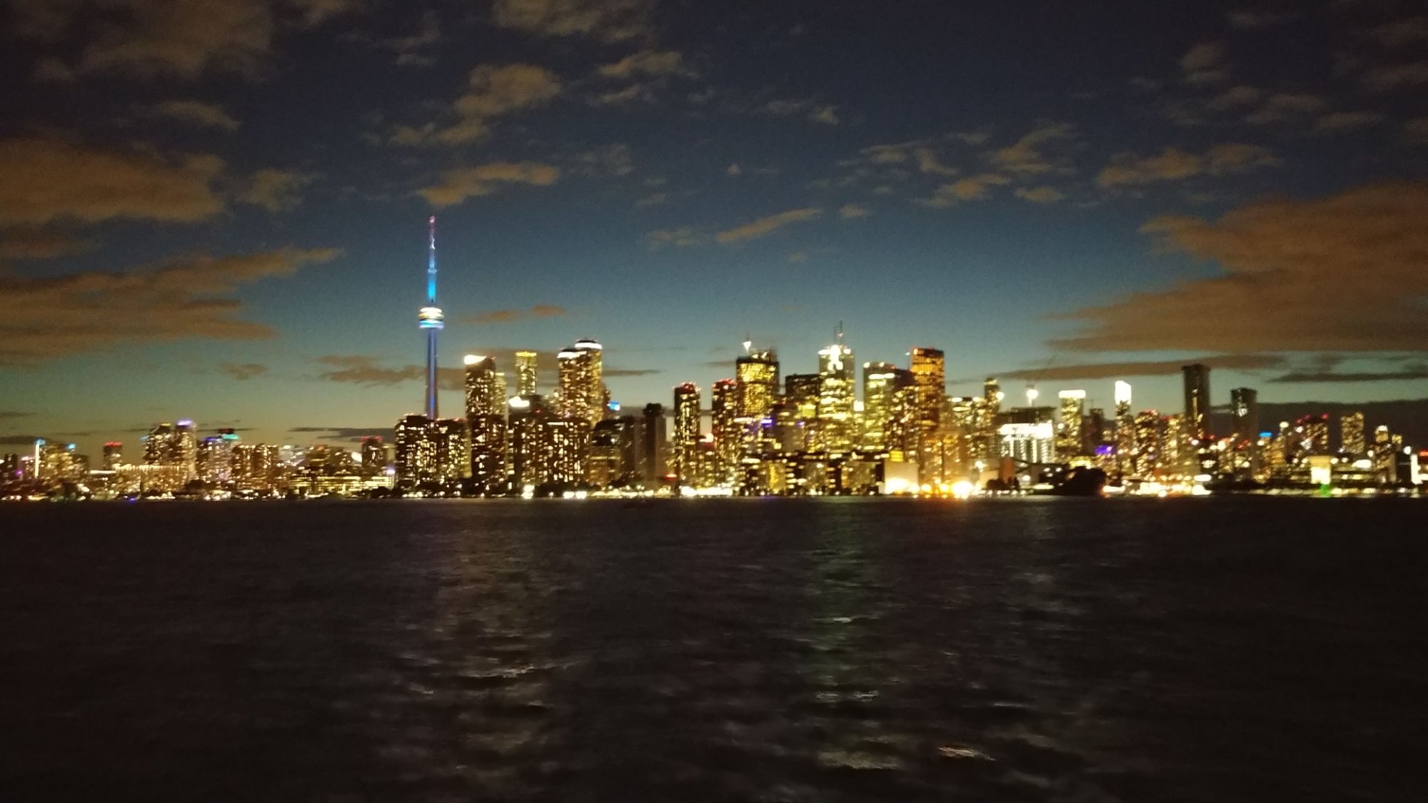 Toronto skyline at night